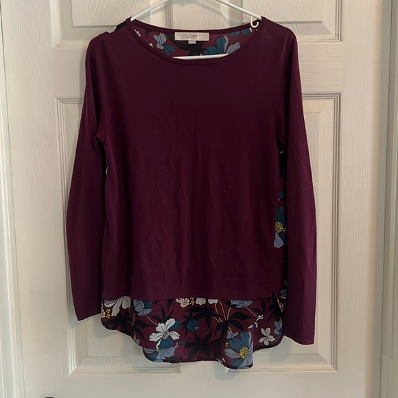 LOFT Tops - Ann Taylor Loft Blouse